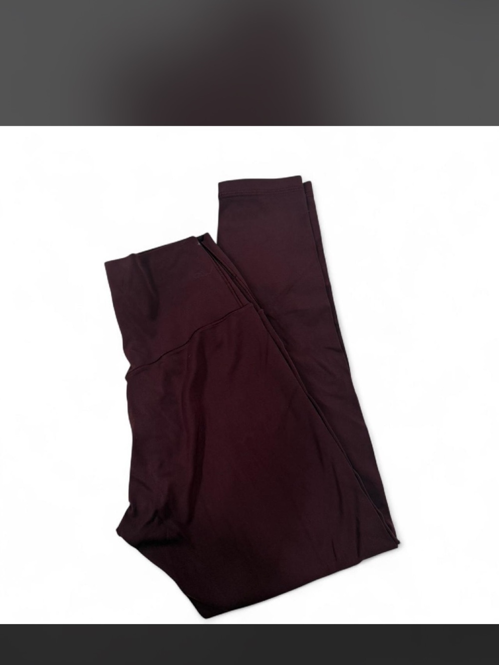 High-Waist Leggings in Deep Burgundy